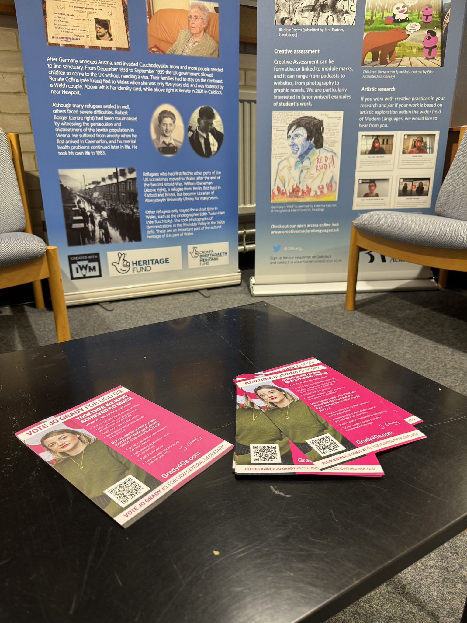 Grady4GS leaflets in English and Welsh on a table.